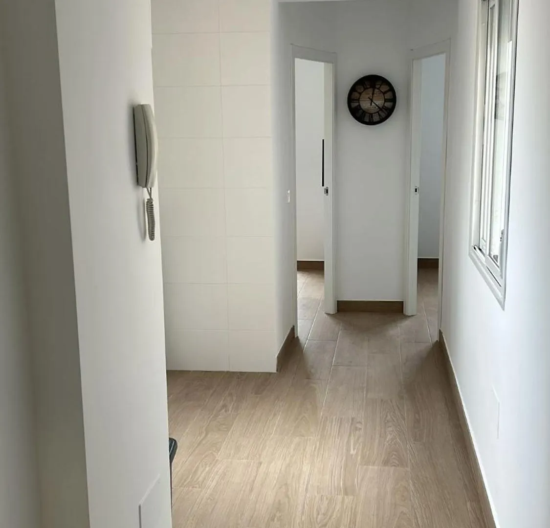 Cozy Bright Apartment In 马拉加